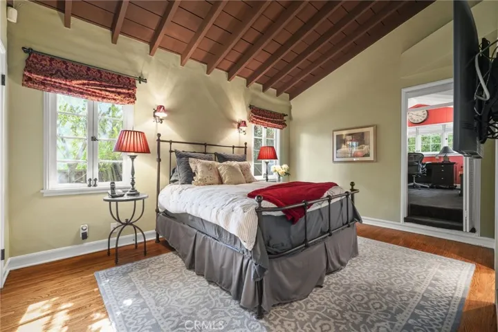 6812 Treasure Trail, Los Angeles, California 90068