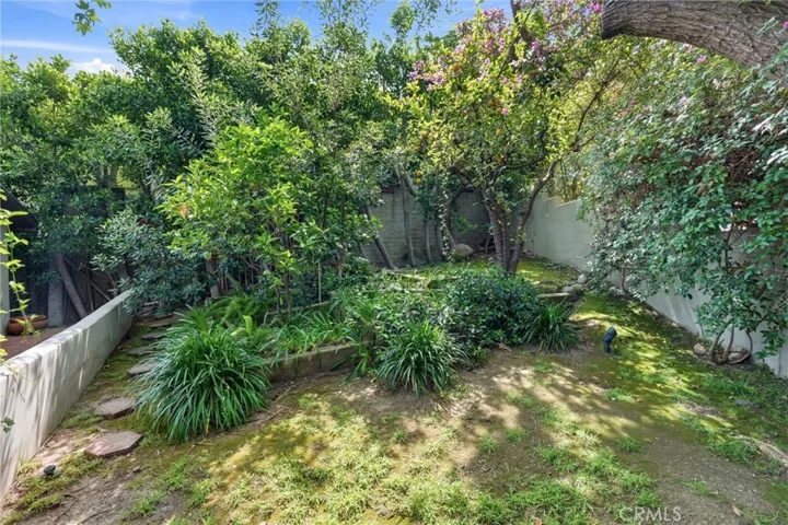 6812 Treasure Trail, Los Angeles, California 90068