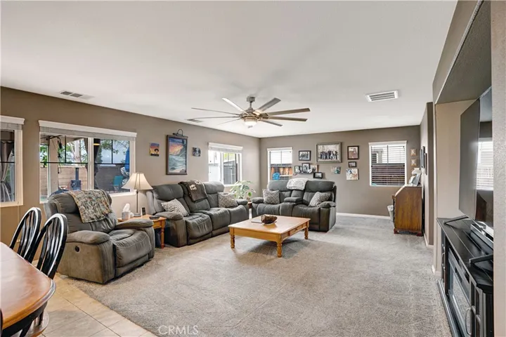 45015 Bronze Star, Lake Elsinore, California 92532