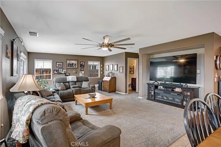45015 Bronze Star, Lake Elsinore, California 92532
