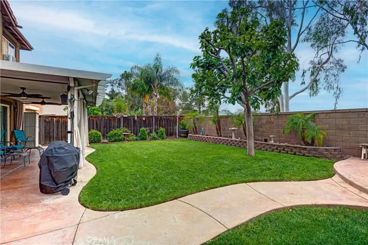 45015 Bronze Star, Lake Elsinore, California 92532