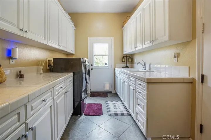889 Highridge, Riverside, California 92506