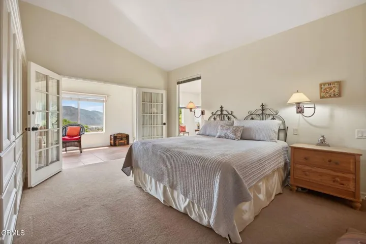 35-web-or-mls-Upmarketmedia_701Mon-124