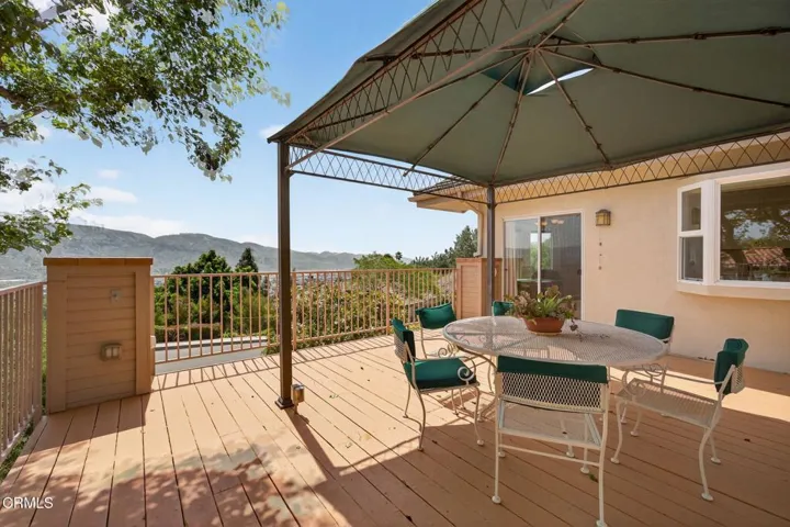 63-web-or-mls-Upmarketmedia_701Mon-079
