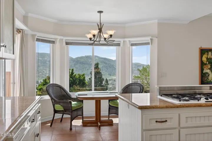 16-web-or-mls-Upmarketmedia_701Mon-067