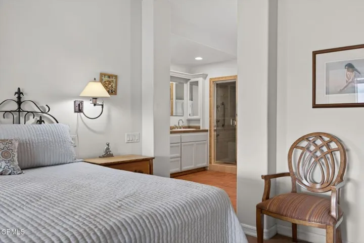 37-web-or-mls-Upmarketmedia_701Mon-133