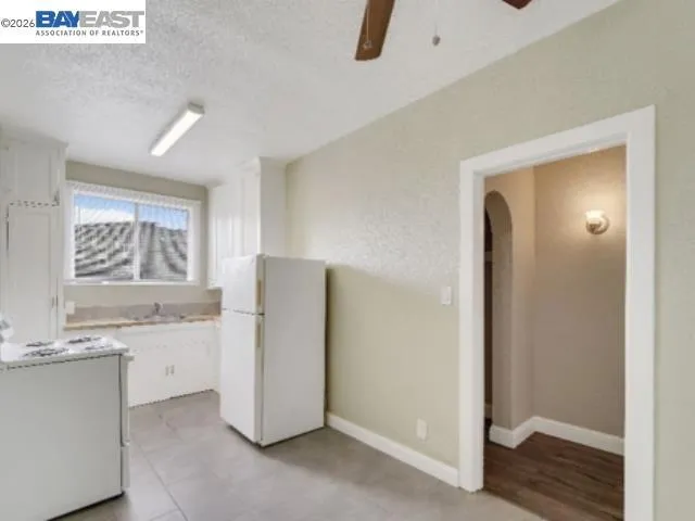 2624 Foothill Blvd, Oakland, California 94601