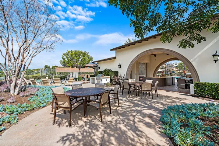 752 Sunrise Road, Rancho Mission Viejo, California 92694