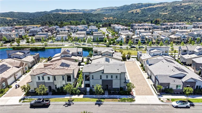 752 Sunrise Road, Rancho Mission Viejo, California 92694