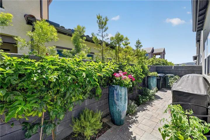 752 Sunrise Road, Rancho Mission Viejo, California 92694
