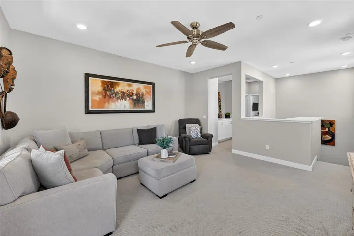 752 Sunrise Road, Rancho Mission Viejo, California 92694
