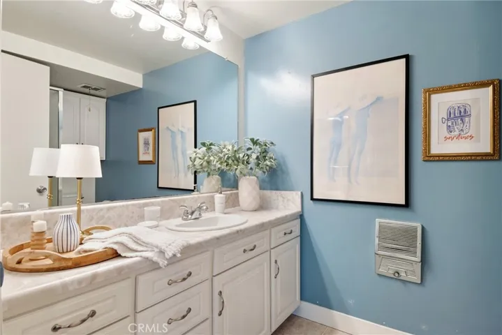 173 Avenida Majorca D, Laguna Woods, California 92637