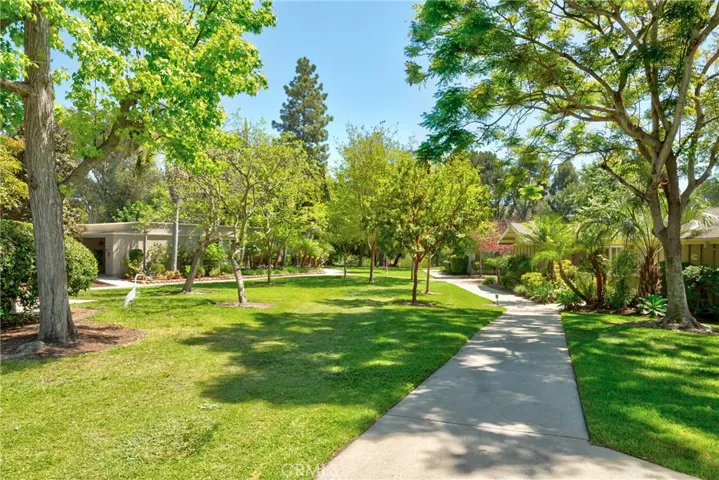 173 Avenida Majorca D, Laguna Woods, California 92637