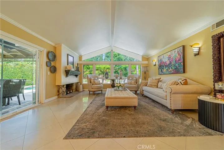 3045 Rio Claro Drive, Hacienda Heights, California 91745