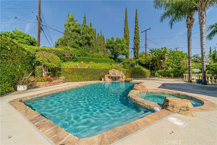 3045 Rio Claro Drive, Hacienda Heights, California 91745