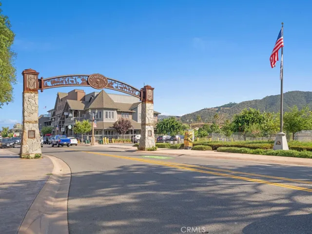 Beautiful Old Town Temecula Entrance With Scenic Mountain Backdrop
