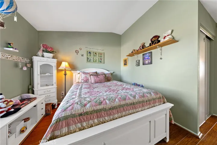 Secondary Bedroom With Comfortable Layout And Natural Light