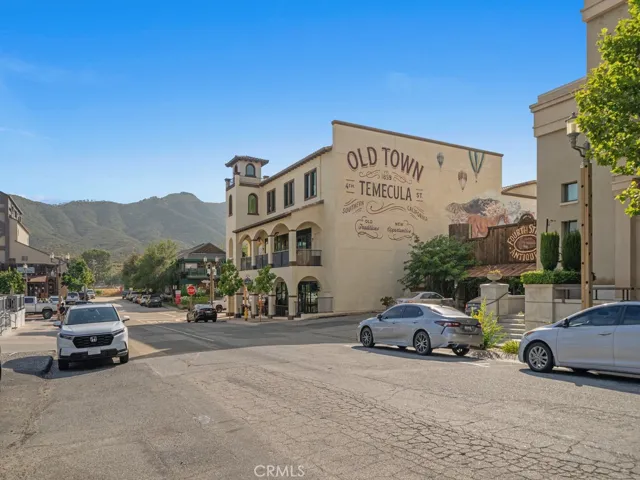Charming Nearby Old Town Area With Shops, Dining, And Local Charm