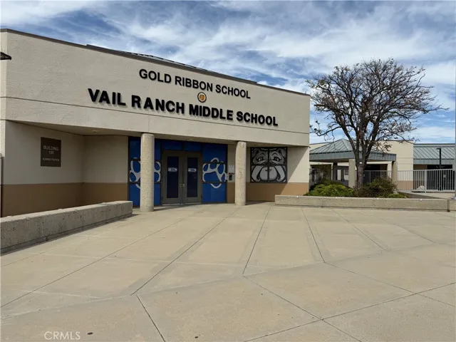 Vail Middle School Is Walking Distance
