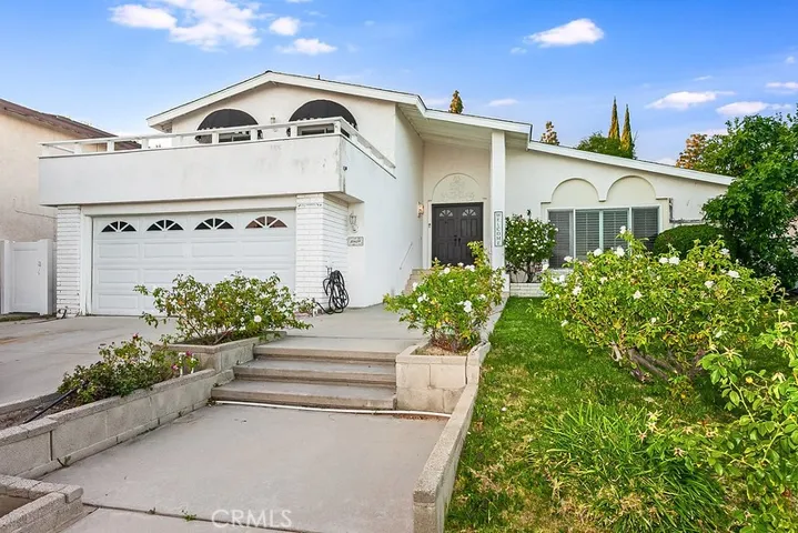 20659 Tuba, Chatsworth, California 91311