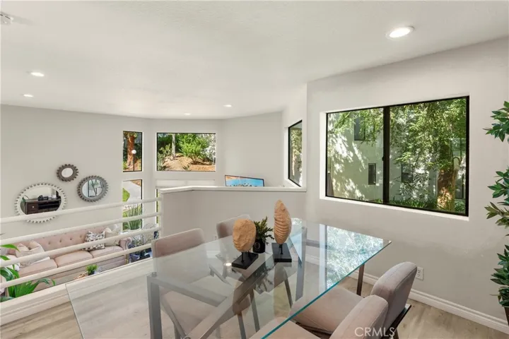 152 N Singingwood, Orange, California 92869