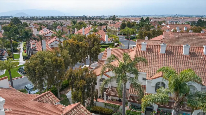 43-web-or-mls-Upmarket Media-263Cam-aer0