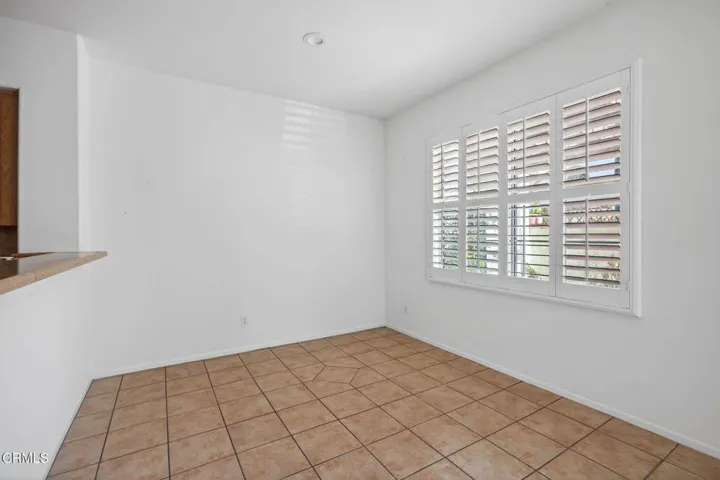 15-web-or-mls-Upmarket Media-263Cam038