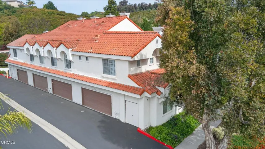 42-web-or-mls-Upmarket Media-263Cam-aer0