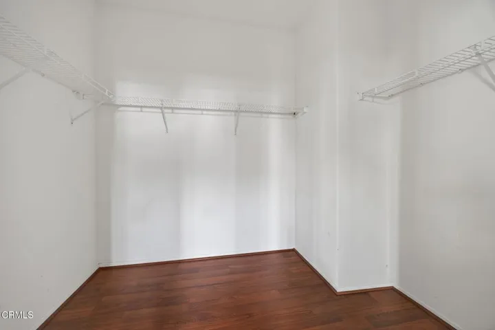 36-web-or-mls-Upmarket Media-263Cam102