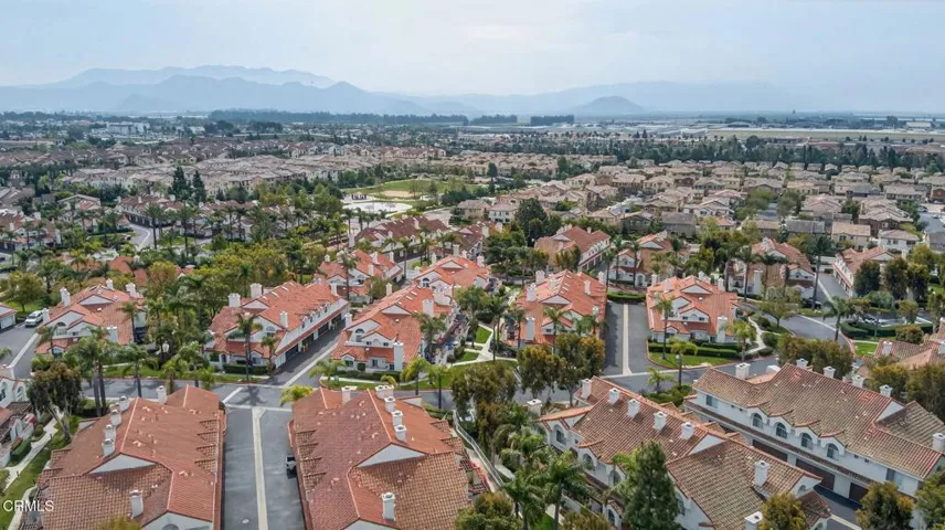 48-web-or-mls-Upmarket Media-263Cam-aer0