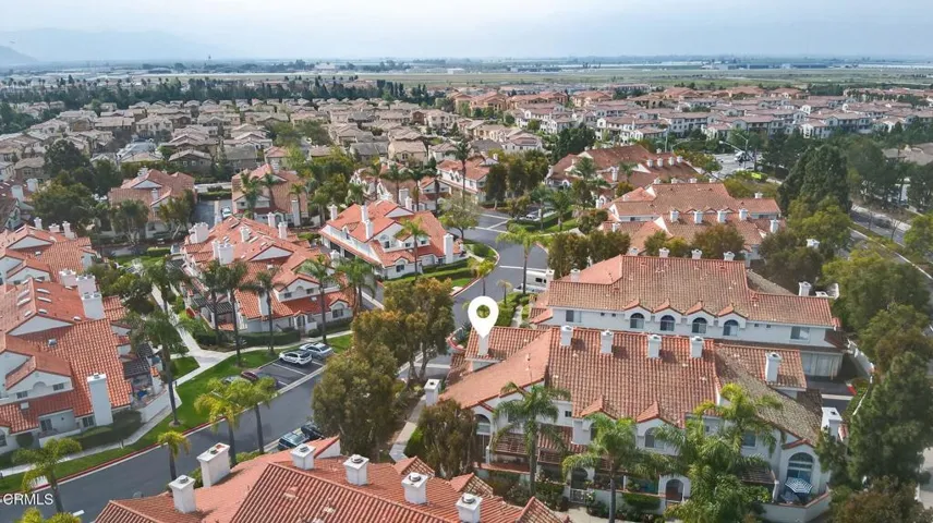44-web-or-mls-Upmarket Media-263Cam-aer0