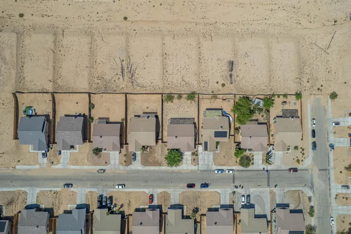 5154 SPLIT ROCK AVE 29 PALMS 7