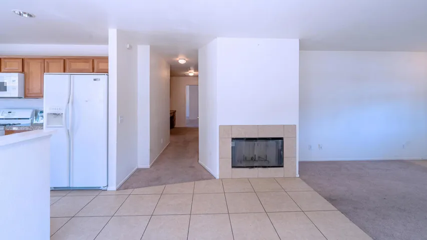 5154 SPLIT ROCK AVE 29 PALMS 18