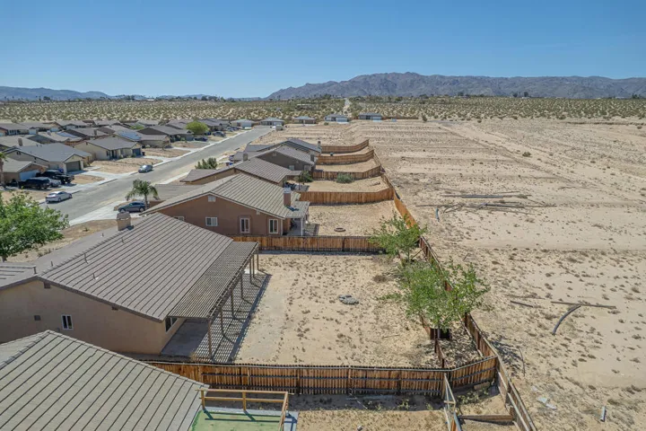 5154 SPLIT ROCK AVE 29 PALMS 5