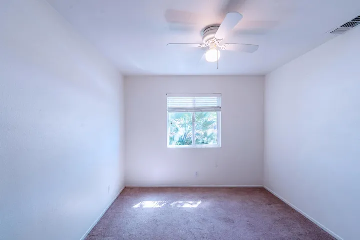 5154 SPLIT ROCK AVE 29 PALMS 28