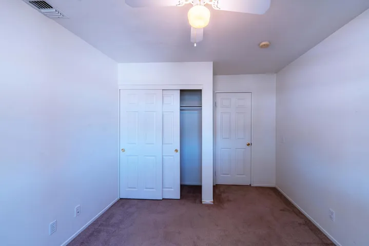 5154 SPLIT ROCK AVE 29 PALMS 27