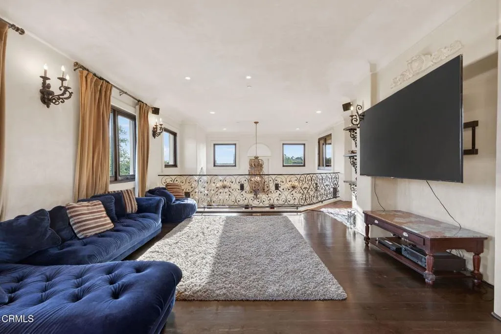66-web-or-mls-Upmarketmedia_4689Nor-152