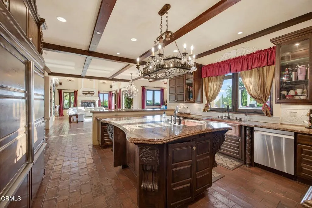 41-web-or-mls-Upmarketmedia_4689Nor-071