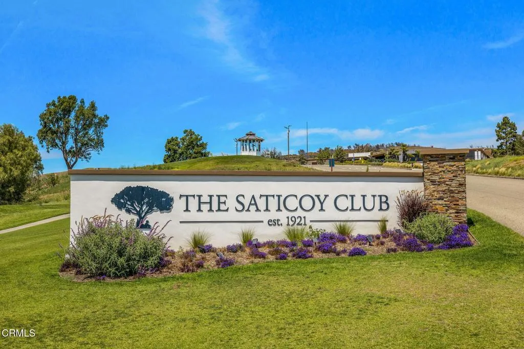 147-web-or-mls-UpmarketMedia_SaticoyClub
