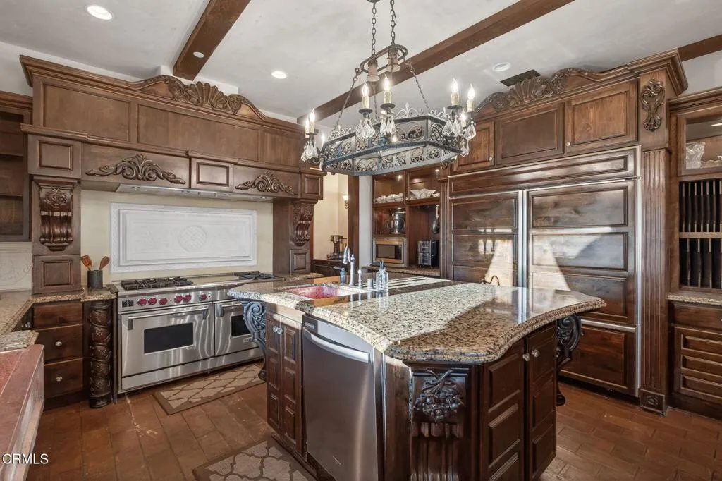 44-web-or-mls-Upmarketmedia_4689Nor-079