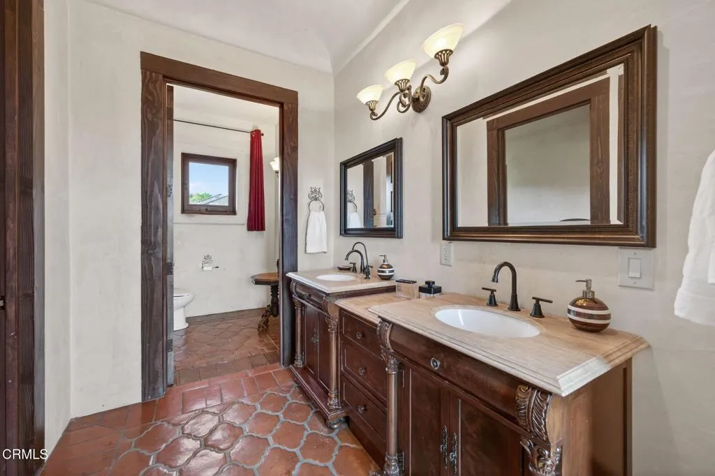 73-web-or-mls-Upmarketmedia_4689Nor-172