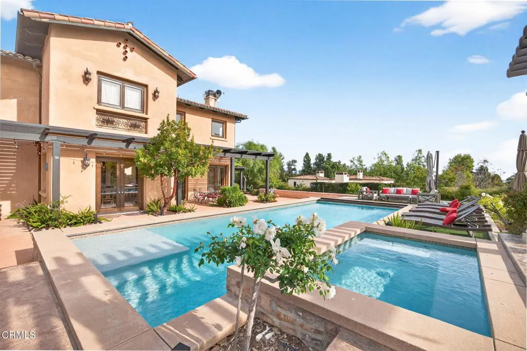 110-web-or-mls-Upmarketmedia_4689Nor-286