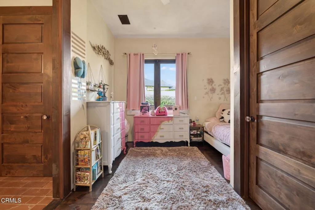 82-web-or-mls-Upmarketmedia_4689Nor-199