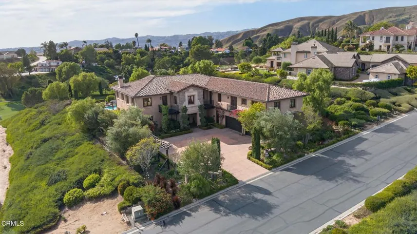135-web-or-mls-Upmarketmedia_4689Nor-aer