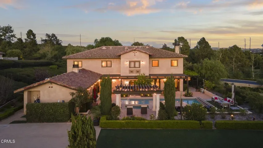 2-web-or-mls-Upmarketmedia_4689Nor-twi-0