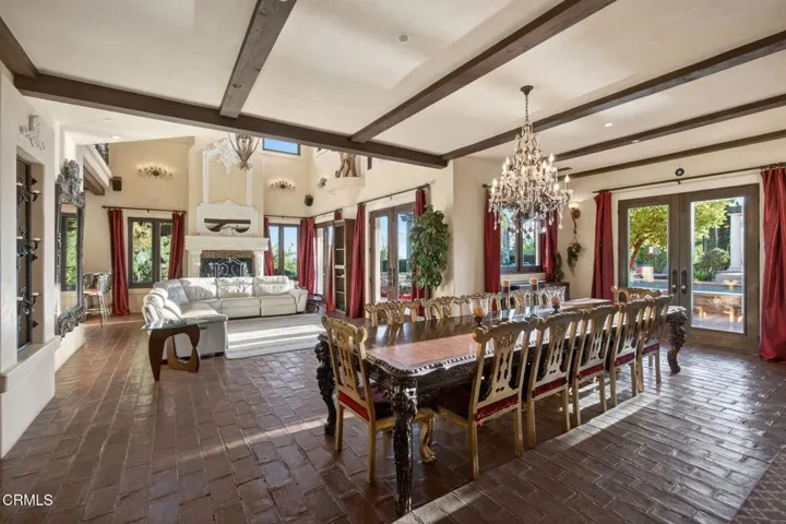 38-web-or-mls-Upmarketmedia_4689Nor-061