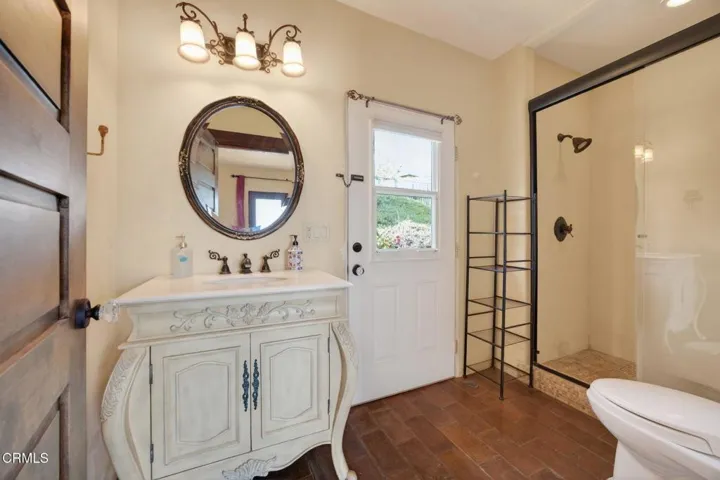 124-web-or-mls-Upmarketmedia_4689Nor-334