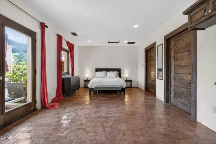 123-web-or-mls-Upmarketmedia_4689Nor-332