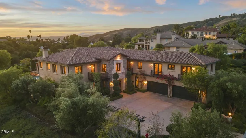 1-web-or-mls-Upmarketmedia_4689Nor-twi-0