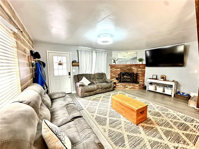 924 W Aeroplane, Big Bear City, California 92314